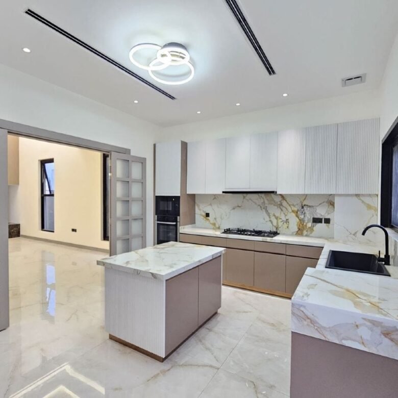 5BR Villa for Sale in Al Zahia, Ajman – photo 3