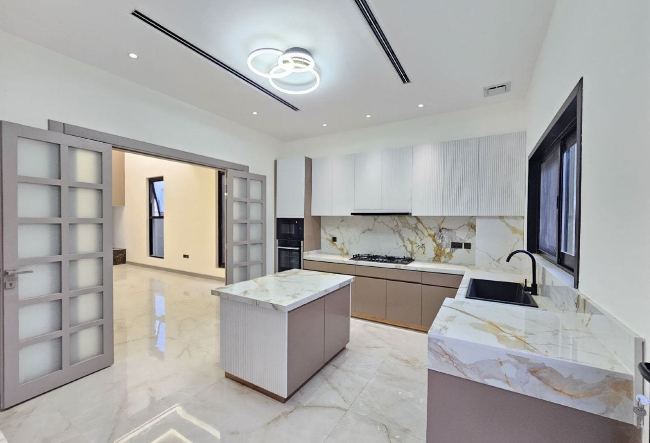 5BR Villa for Sale in Al Zahia, Ajman – photo 3