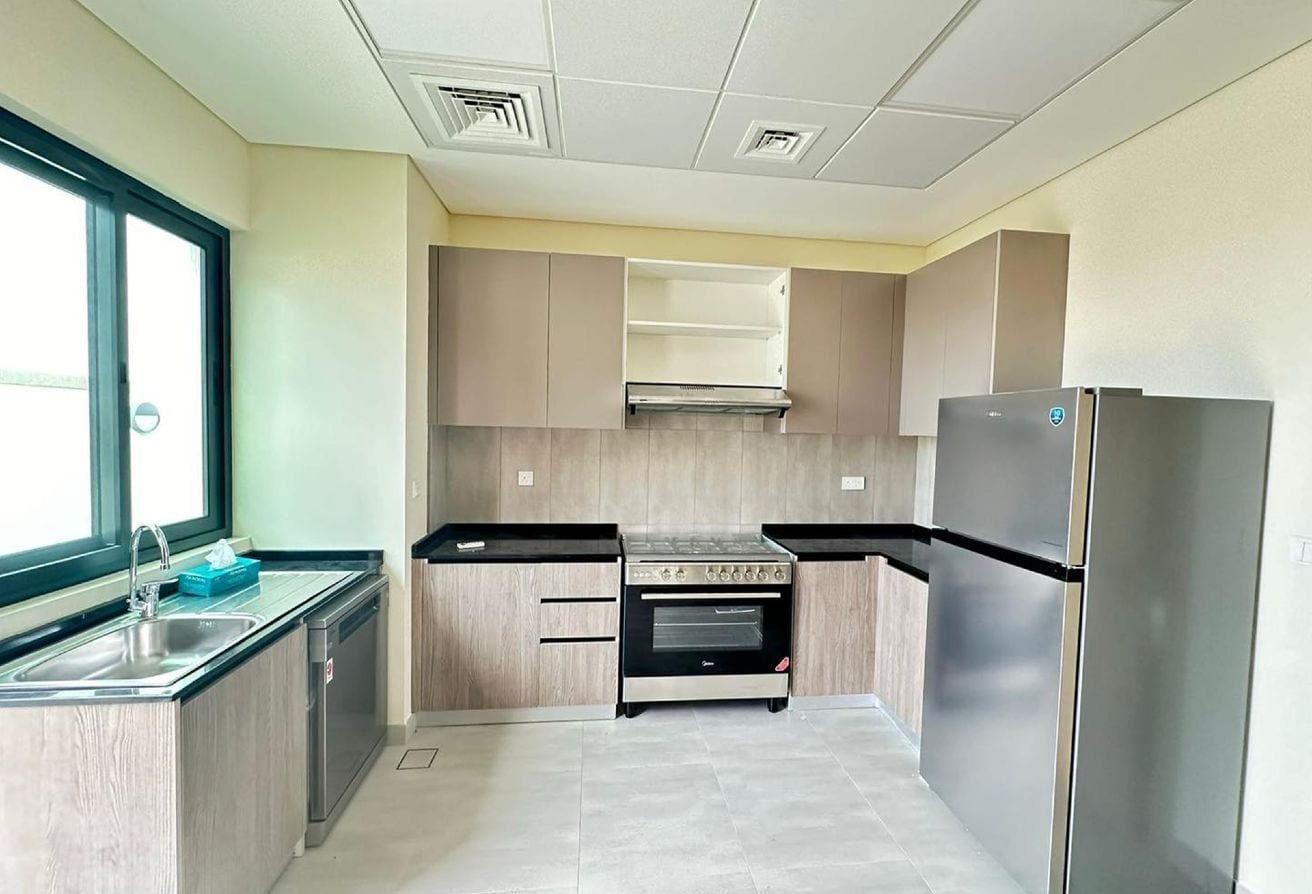 4BR Townhouse for Sale in AZHA Community, Ajman – photo 10