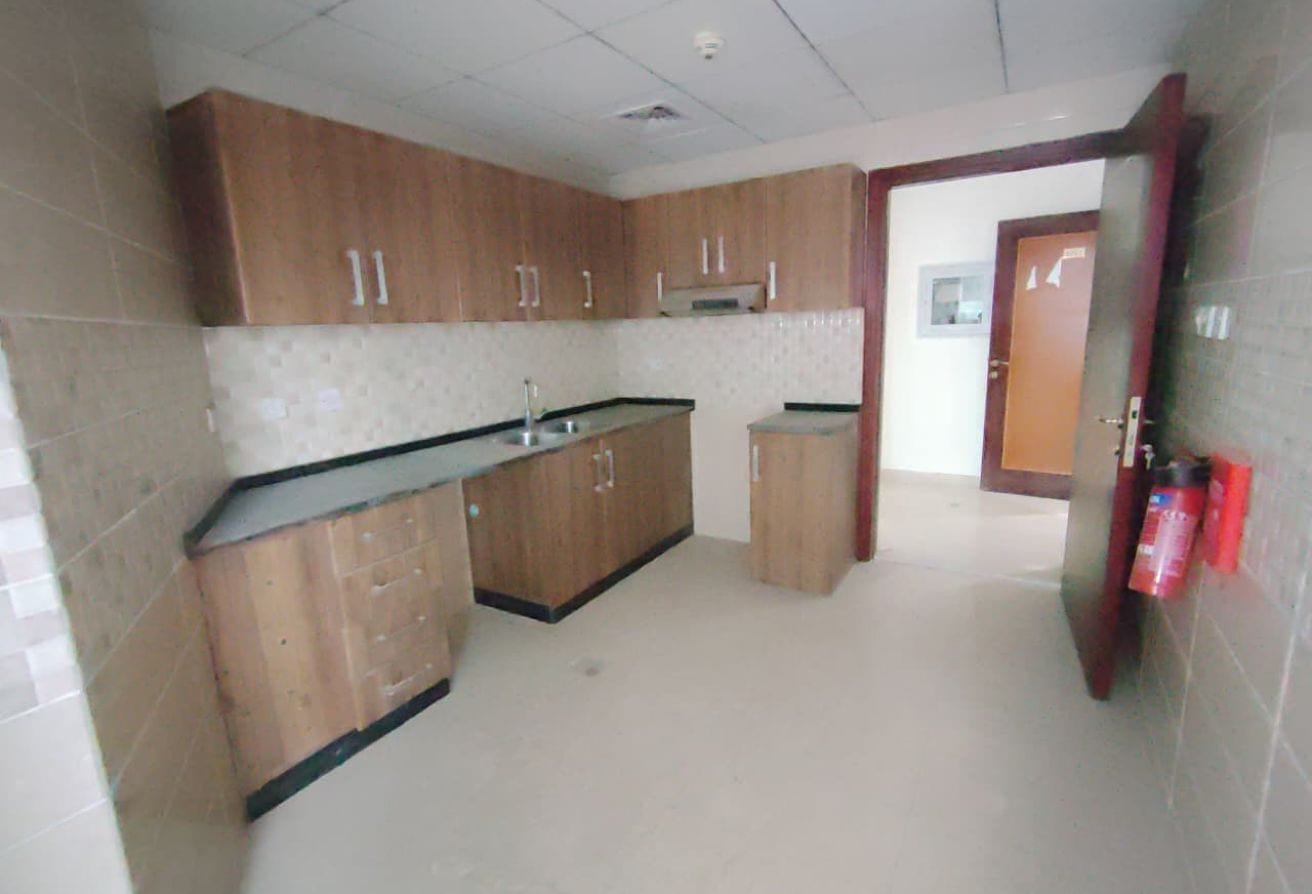 3BR Apartment for Sale in Conqueror Tower, Ajman – photo 6