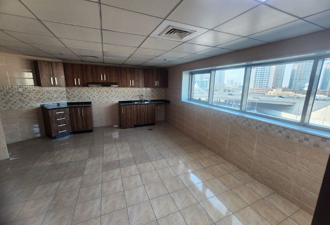 4BR Apartment for Rent in Conqueror Tower, Ajman – photo 12