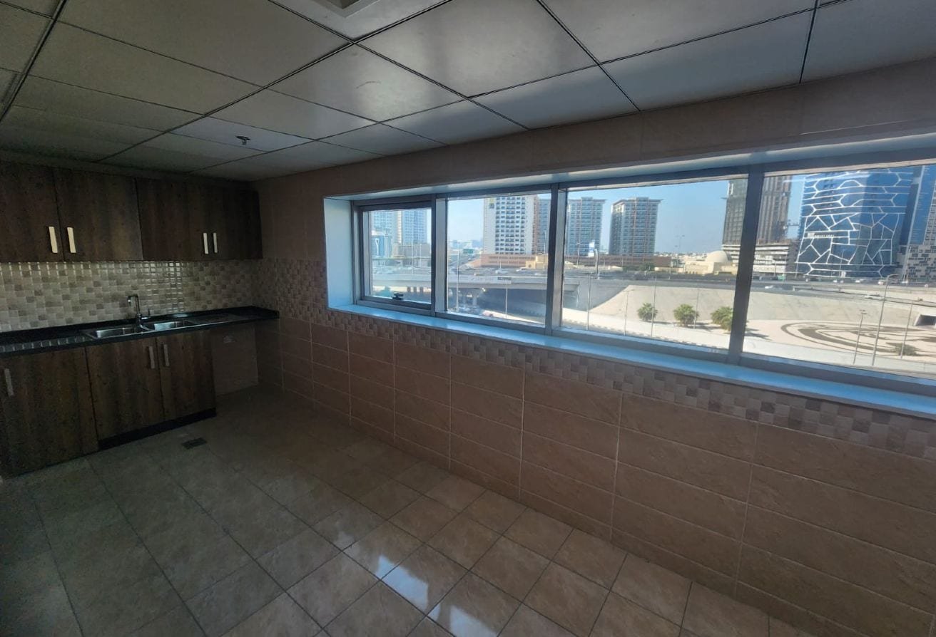 4BR Apartment for Sale in Conqueror Tower, Ajman – photo 12