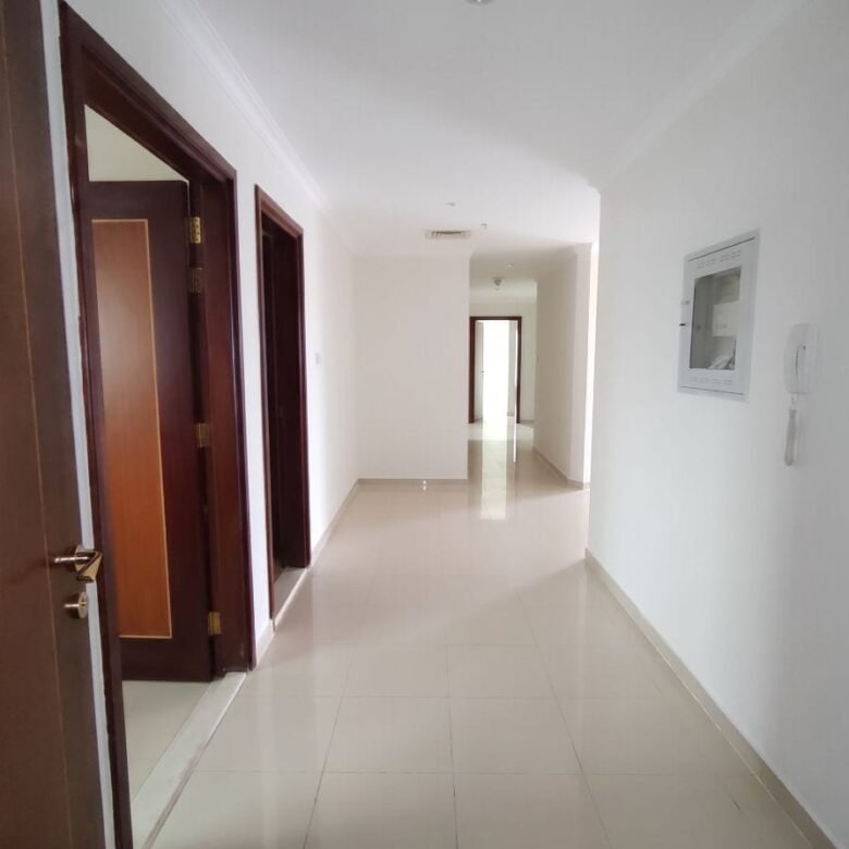 3BR Apartment for Rent in Conqueror Tower, Ajman – photo 2