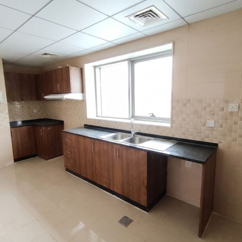 3BR Apartment for Rent in Conqueror Tower, Ajman – photo 3