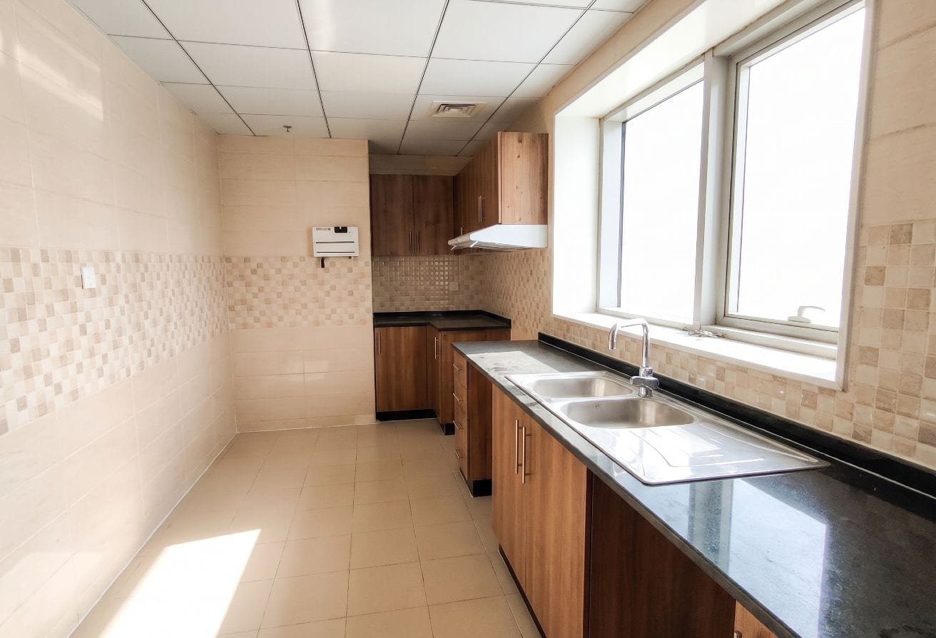 3BR Apartment for Rent in Conqueror Tower, Ajman – photo 4
