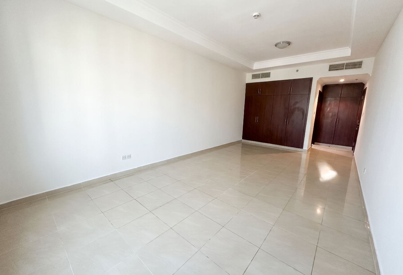 2BR Apartment for Sale in Conqueror Tower, Ajman – photo 6