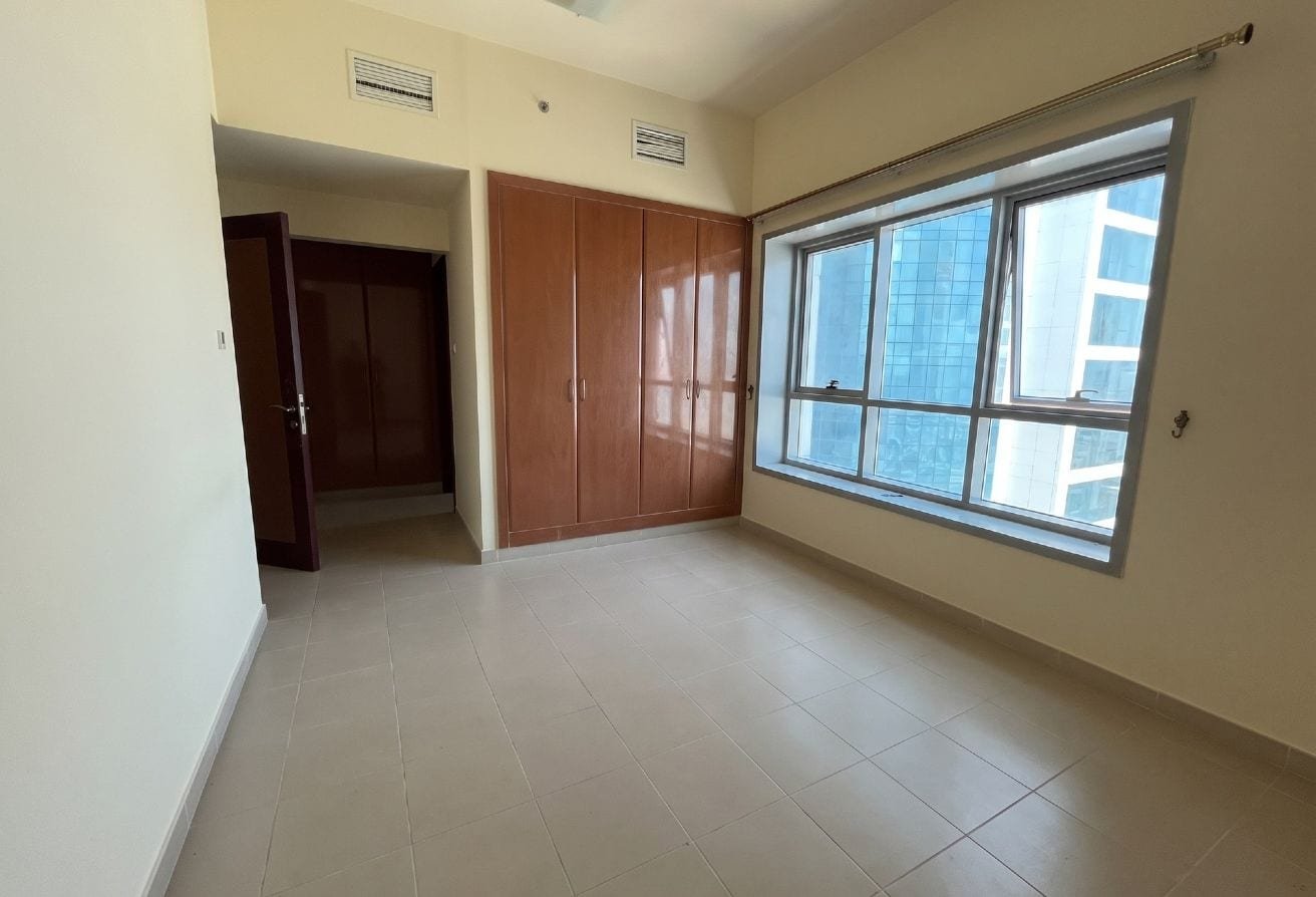 2BR Apartment for Sale in Corniche Tower, Ajman – photo 6