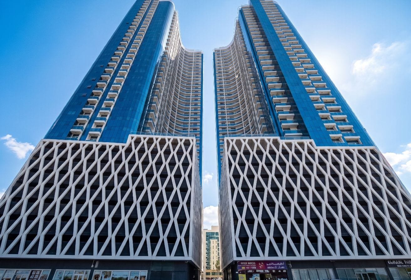 2BR Apartment for Sale in Oasis Towers, Ajman – photo 2
