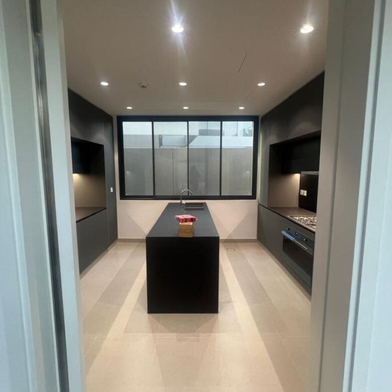 5BR Villa for Sale in Sendian, Masaar, Sharjah – photo 7