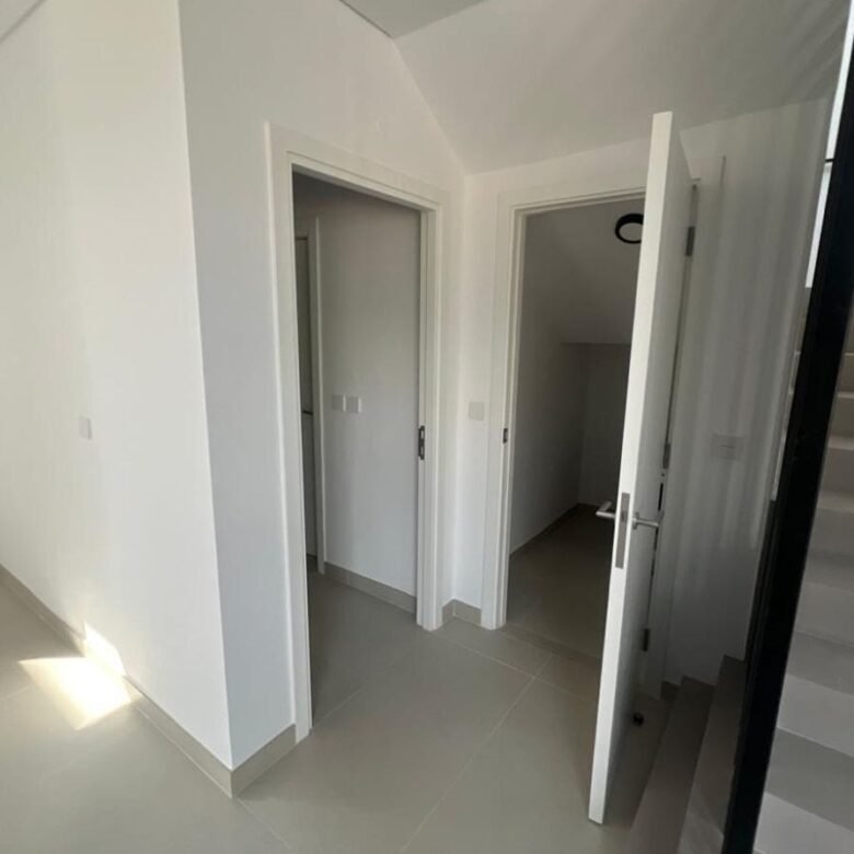5BR Villa for Sale in Sendian, Masaar, Sharjah – photo 10
